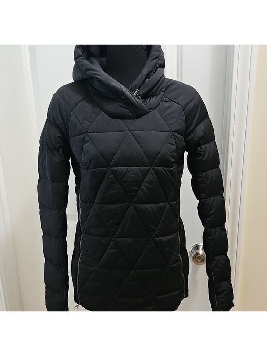 lululemon athletica Jackets & Blazers - 240. Lululemon Down Pullover Hoodie